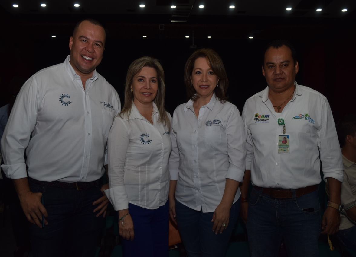 Marco Ramírez, Gloria Enith Perdomo, Deisy Martina Cabrera y el ingeniero Javier Cardozo.